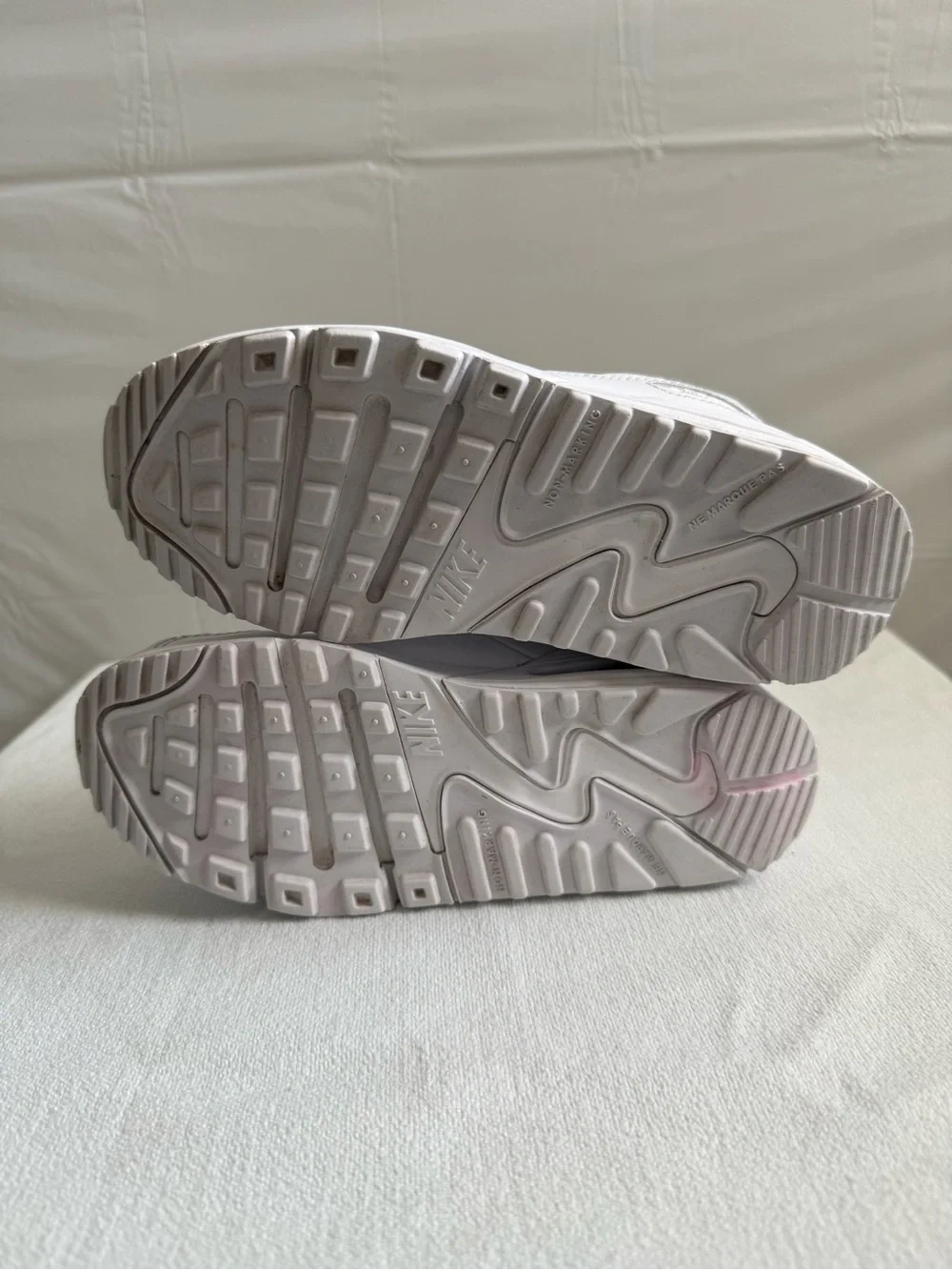 Nike Air Max 90 LTR PS Triple White Kids Size 1Y CD6867-100 No Box